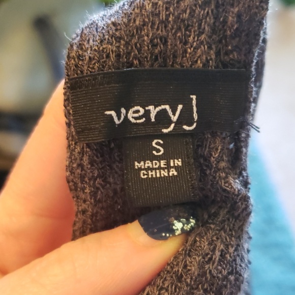 NWOT Charcoal Cold Shoulder Romper Sz S - Picture 6 of 8